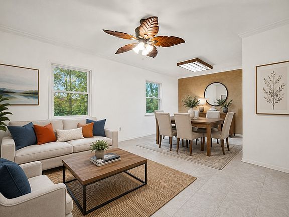3rd image of 5068 Avery Ln
