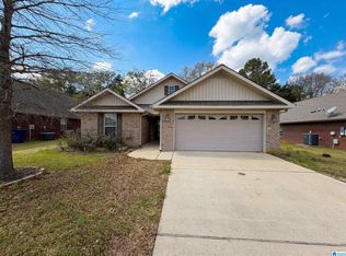 316 Vincent St, Alabaster, AL 35007