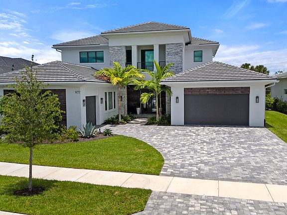 2nd image of 9272 Coral Isles Circle Circle