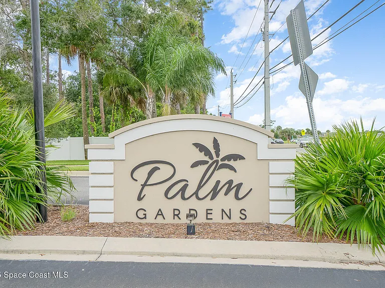 2819 Ben Hogan Ct — Photo 2