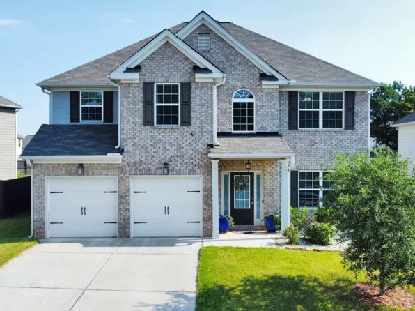 3880 Village Crossing Ln, Ellenwood, GA 30294