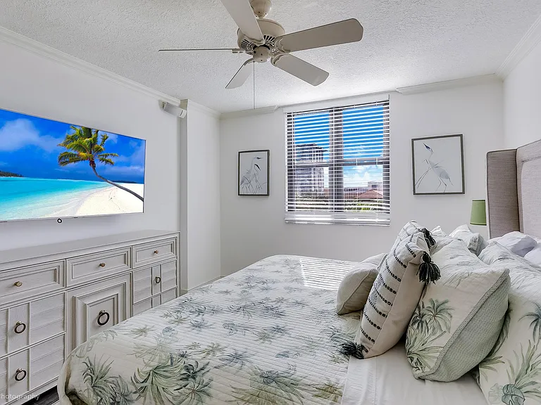 651 Okeechobee Blvd #509 — Photo 6