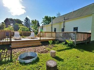 10671 E Carter Rd, Traverse City, MI 49684