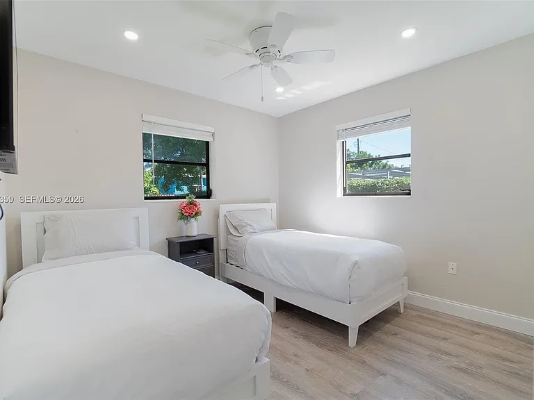 712 Tradewind Dr — Photo 29
