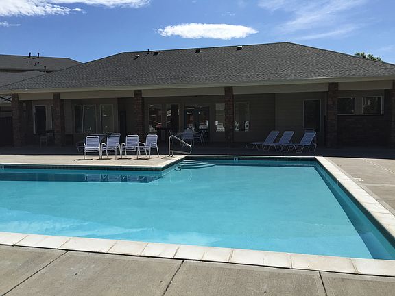 2015 New Pool Furnature