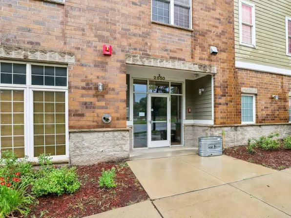 2850 Cedar Ave S Unit 208, Minneapolis, MN 55407