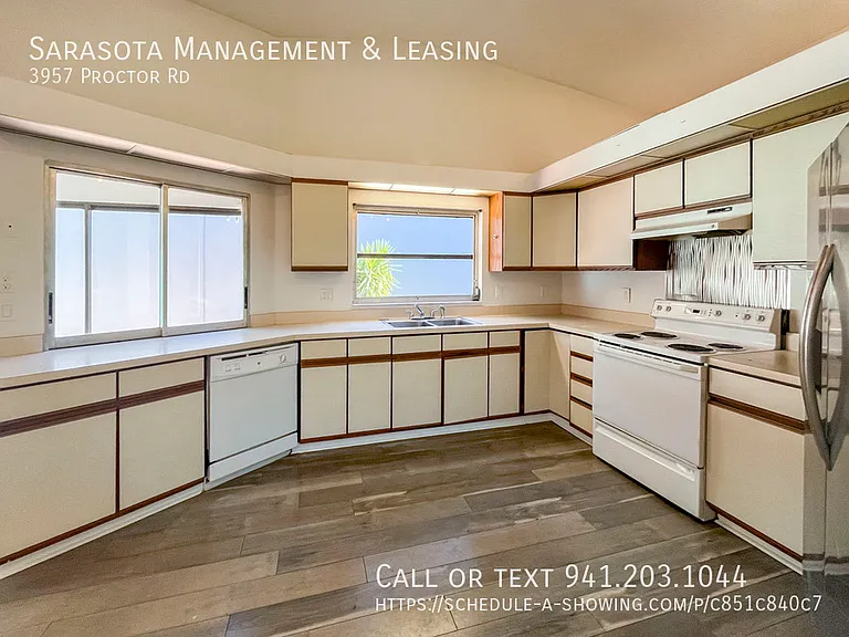 3957 Proctor Rd — Photo 5