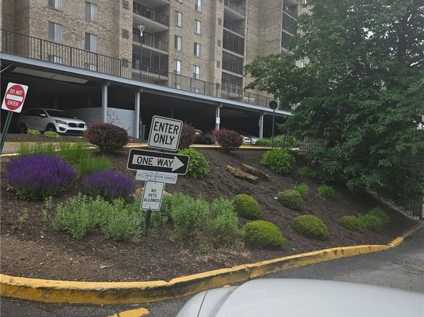 2160 Greentree Rd APT 606W, Pittsburgh, PA 15220
