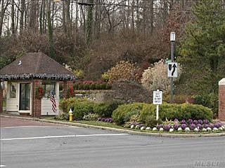 1st image of 265 Sparrow Dr