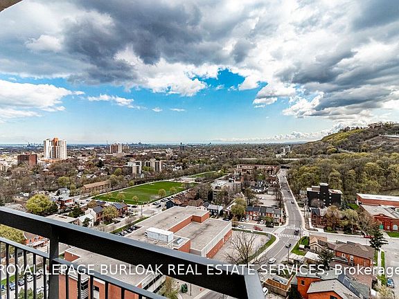 3rd image of 150 Carlton Ave #2106
