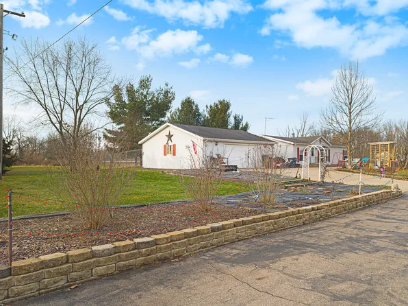 49580 W Red Arrow Hwy, Lawrence, MI 49064