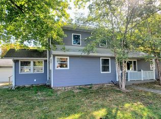 404 S Clinton St, Mc Lean, IL
