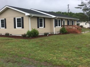 4101 Moores Ferry Rd, Skippers, VA 23879