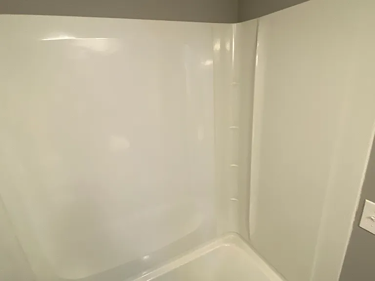 652 Manton Ave #2L — Photo 27