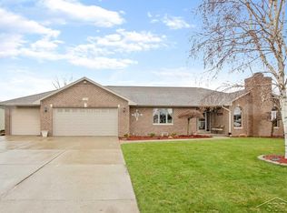 1795 Palomino Dr, Saginaw, MI 48609