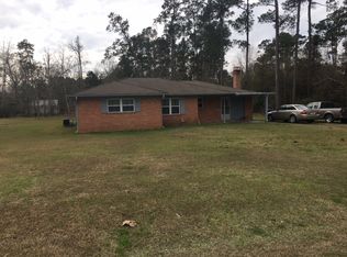 106 Woodward Ln, Silsbee, TX 77656