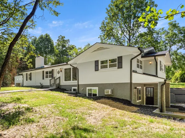 6672 Brevard Rd, Etowah, NC 28729