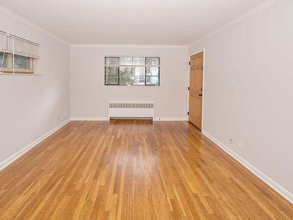 5th image of 2744 Atlantic Ave