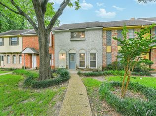 433 Sunset Dr APT 5, Dickinson, TX 77539