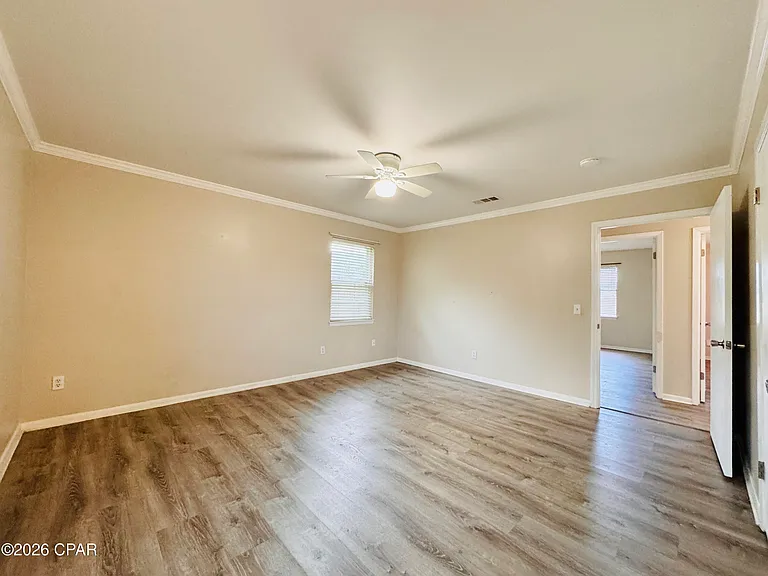 618 Gabriel St — Photo 16