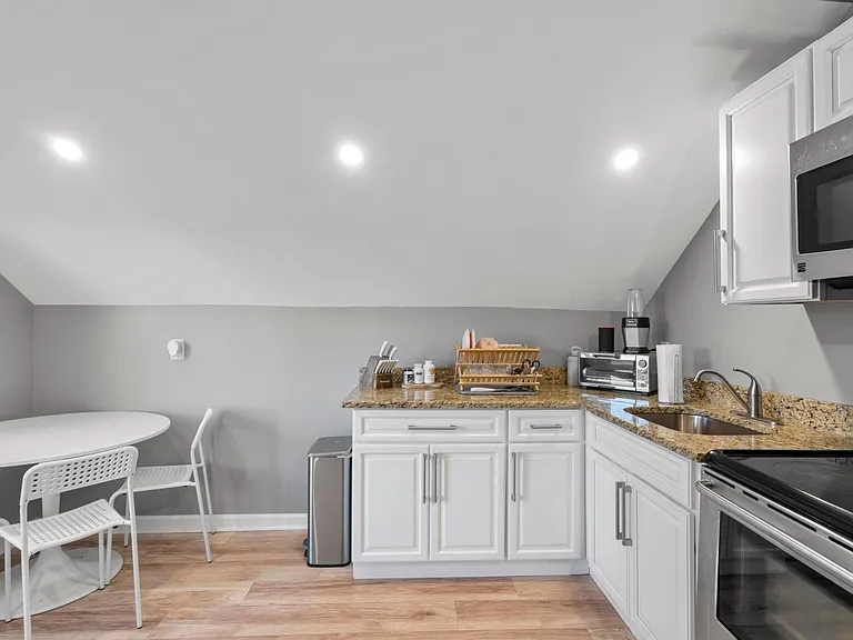 143 Washington Cir #3 — Photo 21