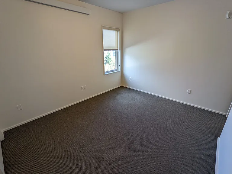 Viewpoint Terrace Apartments — Photo 56
