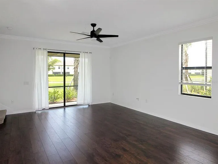 20411 Lagente Cir — Photo 4