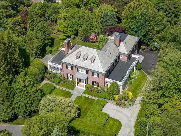 11 Westway, Bronxville, NY 10708
