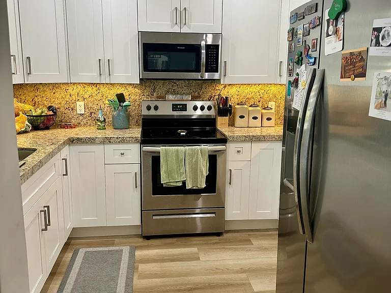 321 Tamiami Blvd — Photo 10