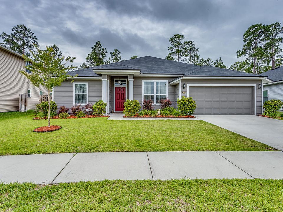 1st image of 78037 Underwood Ct