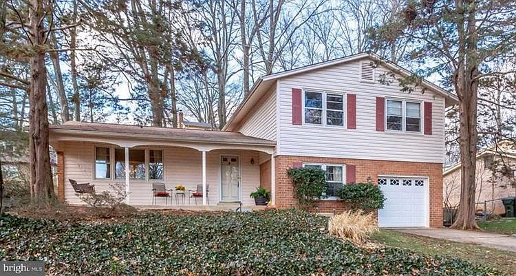 1st image of 10439 Collingham Dr