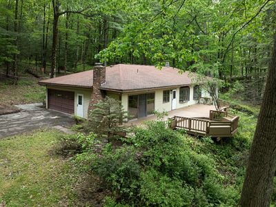 75 Noyes Rd, Vestal, NY, 13850