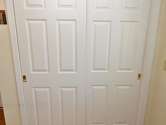 3rd image of 2339 Logan Ct