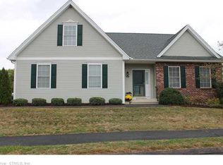 17 Cantone Cir UNIT 5, Manchester, CT 06040