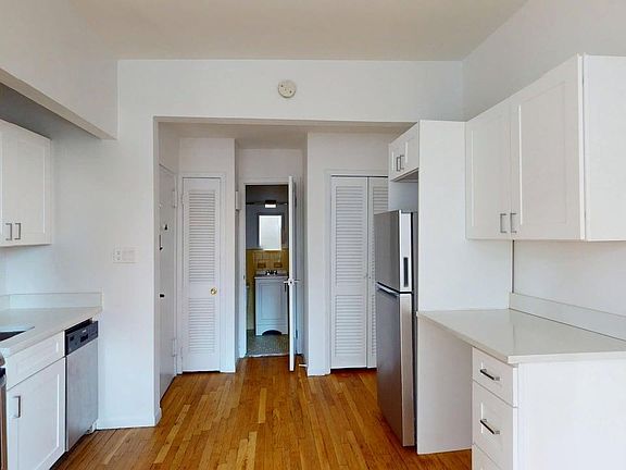 4th image of 188 E 93rd St APT 2O