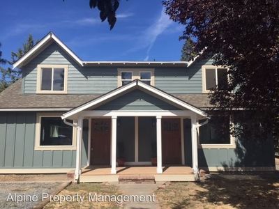 54 NW Portland Ave, Bend, OR, 97703