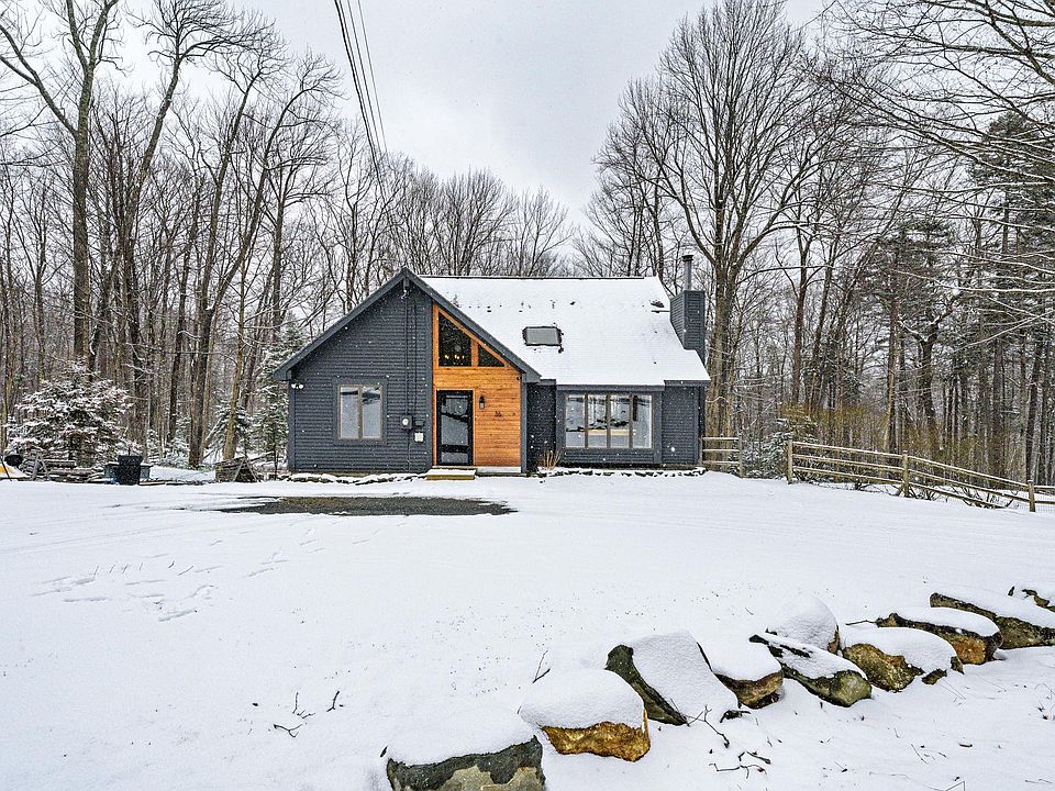 1st image of 36 Buckboard Drive