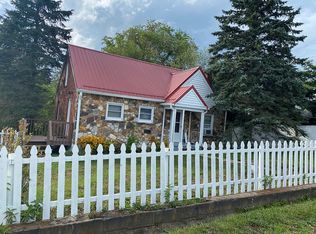 287 Tabernacle Rd, Fries, VA 24330