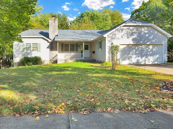 763 High St, Bedford, OH 44146