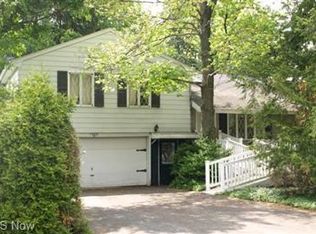 1608 Keefer Rd, Girard, OH 44420