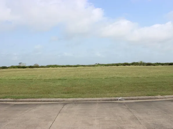 3348 Bay Point, Palacios, TX 77465