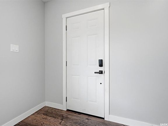 4th image of 1601 Lacon STREET