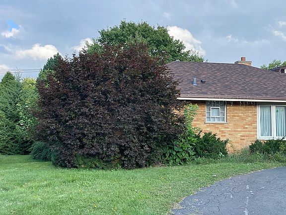 3rd image of 9606 S Mansfield Ave
