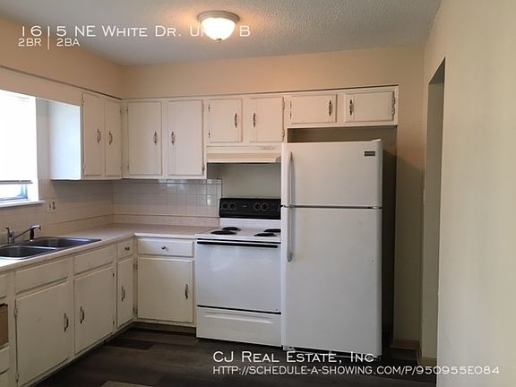 4th image of 1615 NE White Dr APT B