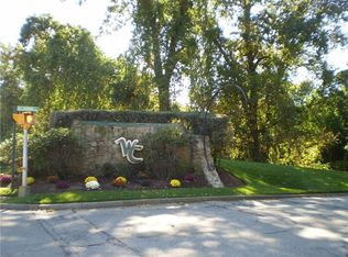 333 Chatham Cir, Warwick, RI 02886