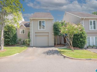 5541 Hampton Heights Dr, Birmingham, AL 35209