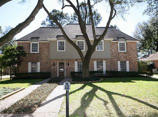 5519 Foresthaven Dr, Houston, TX 77066