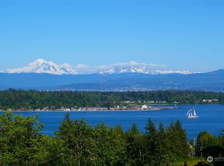 2540 Macedith Ln, Lummi Island, WA 98262