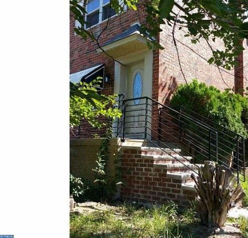 1st image of 7638 Elmwood Ave