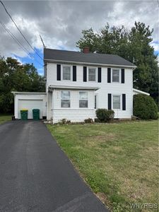 6773 Akron Rd, Lockport, NY, 14094